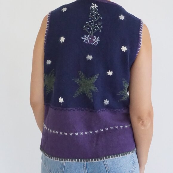 Vintage North Crest Patchwork Reindeer Floral Embroidered Knit Vest Sweater S - Picture 2 of 8